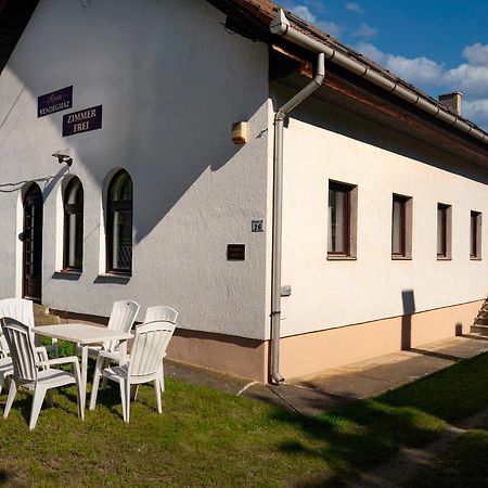 Hotel Anna Vendeghaz Balatonakali Exterior foto