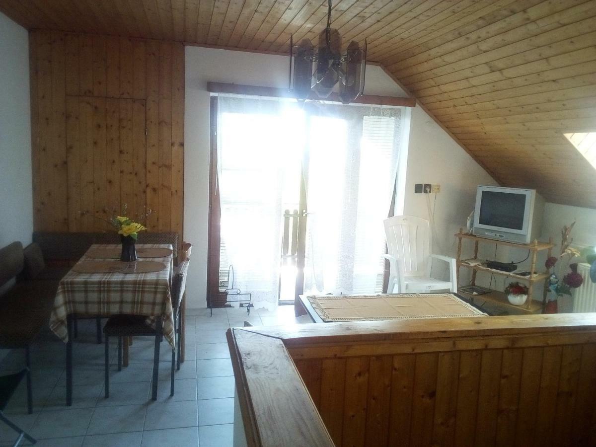 Hotel Anna Vendeghaz Balatonakali Exterior foto