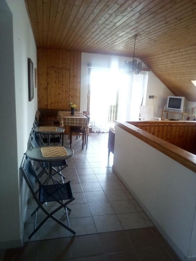 Hotel Anna Vendeghaz Balatonakali Exterior foto